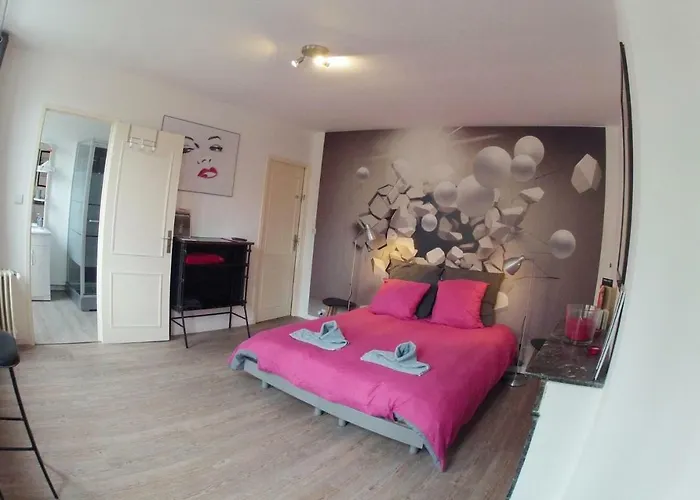 Couette-café Alex Dozulé